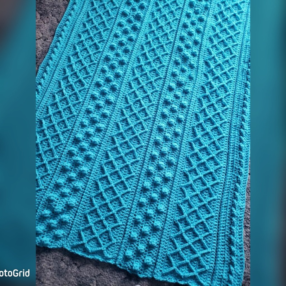 💧Splish Splash Fisherman Style Afghan Hand Crocheted In Turqua